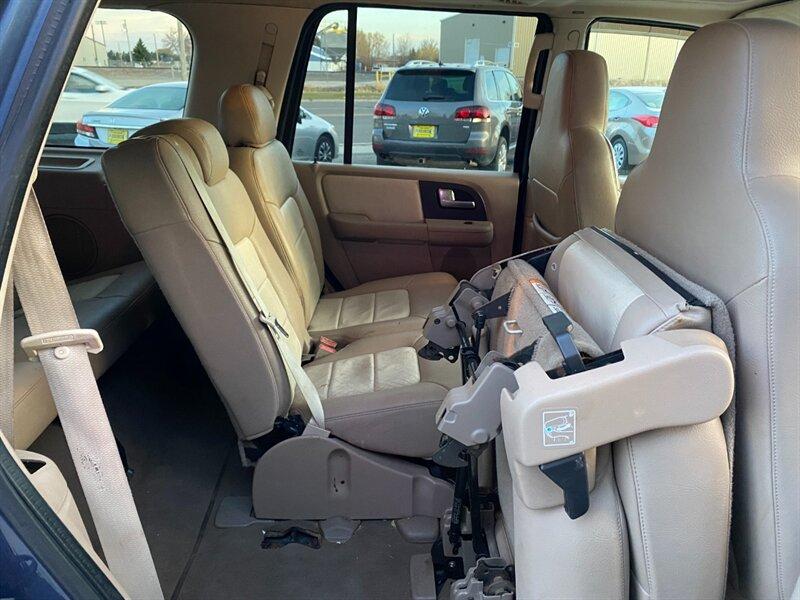 2003 Medium Wedgewood Blue Clearcoat Ford Expedition Eddie Bauer (1FMFU18L13L) with an Triton 5.4L V8 260hp 350ft. lbs. engine, Automatic transmission, located at 842 E South Street, Powell, WY, 82435, (307) 754-7289, 44.752300, -108.746933- Photo#22