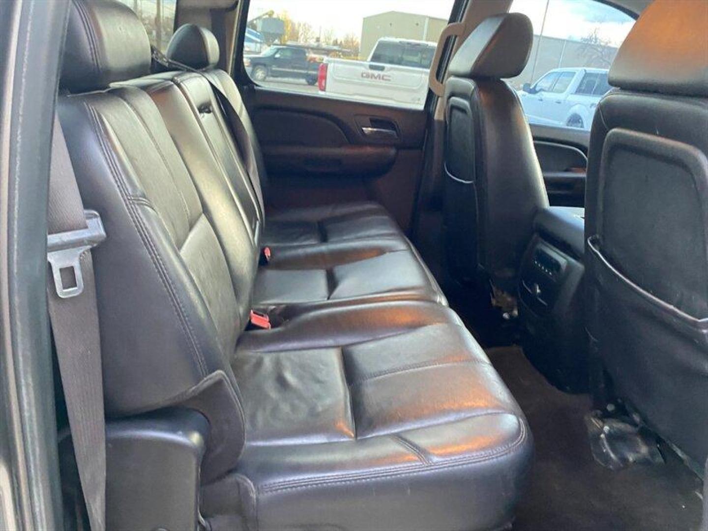 2007 Graystone Metallic Chevrolet Silverado 1500 LTZ (3GCEK13M47G) with an Vortec Aluminum Block 5.3L V8 315hp 338ft. lbs. engine, Automatic transmission, located at 842 E South Street, Powell, WY, 82435, (307) 754-7289, 44.752300, -108.746933 - Photo#15