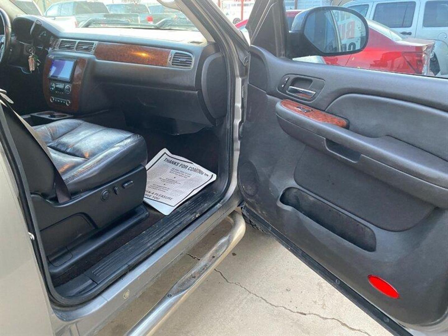 2007 Graystone Metallic Chevrolet Silverado 1500 LTZ (3GCEK13M47G) with an Vortec Aluminum Block 5.3L V8 315hp 338ft. lbs. engine, Automatic transmission, located at 842 E South Street, Powell, WY, 82435, (307) 754-7289, 44.752300, -108.746933 - Photo#16