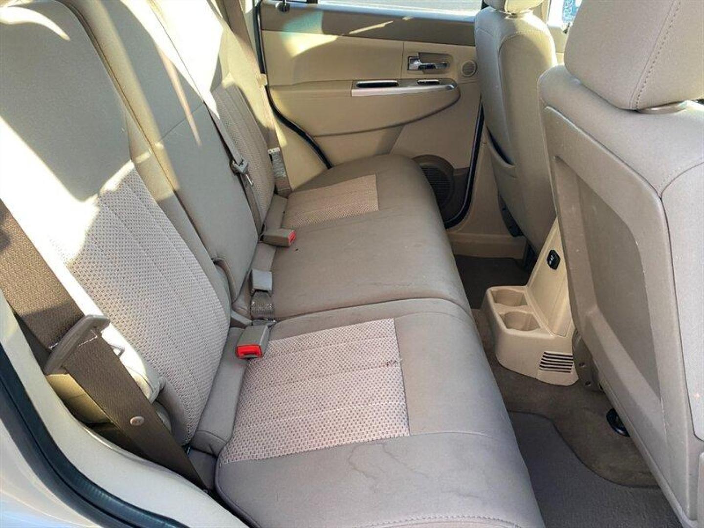2008 Bright Silver Metallic Clear Coat Jeep Liberty Limited (1J8GN58K68W) with an 3.7L V6 210hp 235ft. lbs. engine, Automatic transmission, located at 842 E South Street, Powell, WY, 82435, (307) 754-7289, 44.752300, -108.746933 - Photo#18