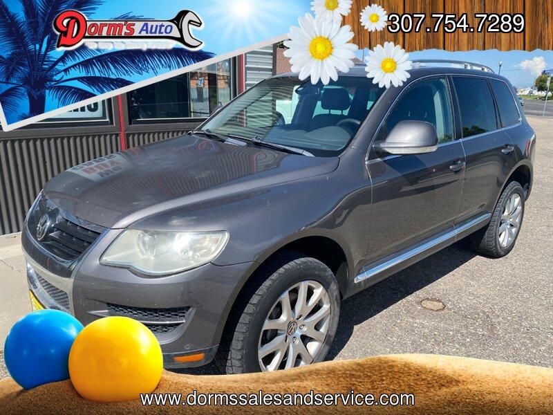 2010 Gray Volkswagen Touareg V6 TDI (WVGFK7A96AD) with an 3.0L Diesel Turbo V6 225hp 406ft. lbs. engine, Automatic transmission, located at 842 E South Street, Powell, WY, 82435, (307) 754-7289, 44.752300, -108.746933- Photo#0