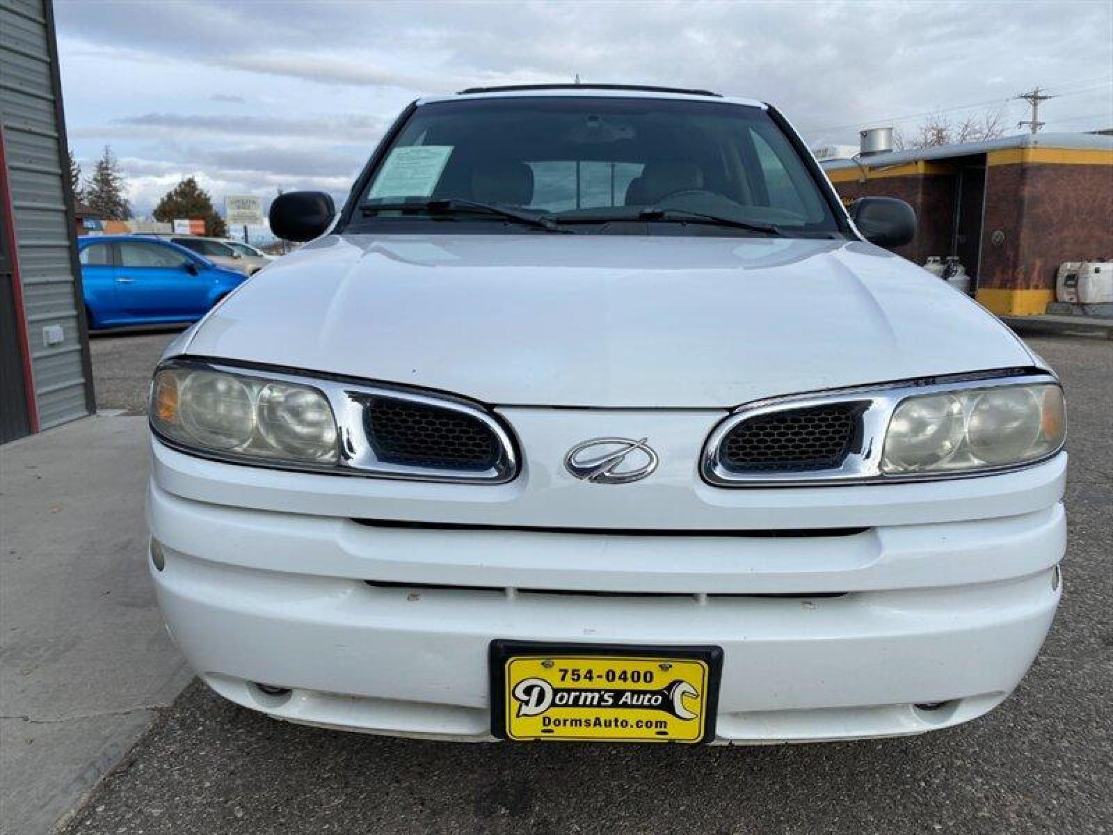 2002 White Oldsmobile Bravada (1GHDT13S722) with an 4L NA I6 double overhead cam (DOHC) 24V engine, Automatic transmission, located at 842 E South Street, Powell, WY, 82435, (307) 754-7289, 44.752300, -108.746933 - Photo #19