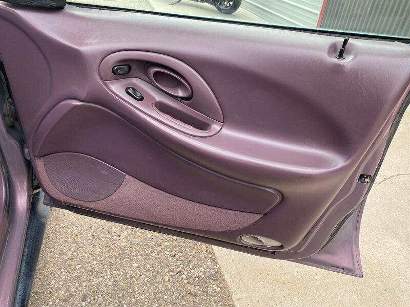 1996 Midnight Red Clearcoat Metallic Ford Taurus GL (1FALP52U2TA) with an 3.0L V6 145hp 170ft. lbs. engine, Automatic transmission, located at 842 E South Street, Powell, WY, 82435, (307) 754-7289, 44.752300, -108.746933- Photo#18