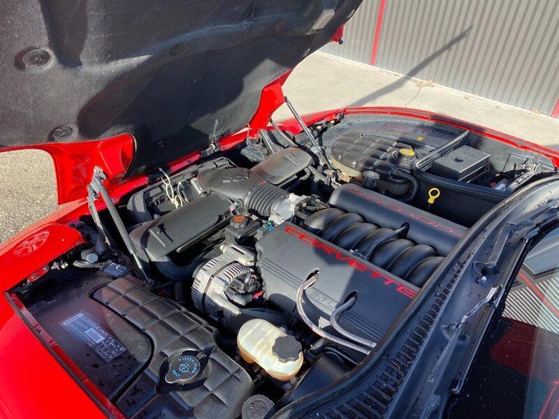 1997 Light Carmine Red Metallic Chevrolet Corvette (1G1YY22GXV5) with an 5L NA V8 overhead valves (OHV) 16V engine, Automatic transmission, located at 842 E South Street, Powell, WY, 82435, (307) 754-7289, 44.752300, -108.746933- Photo#17