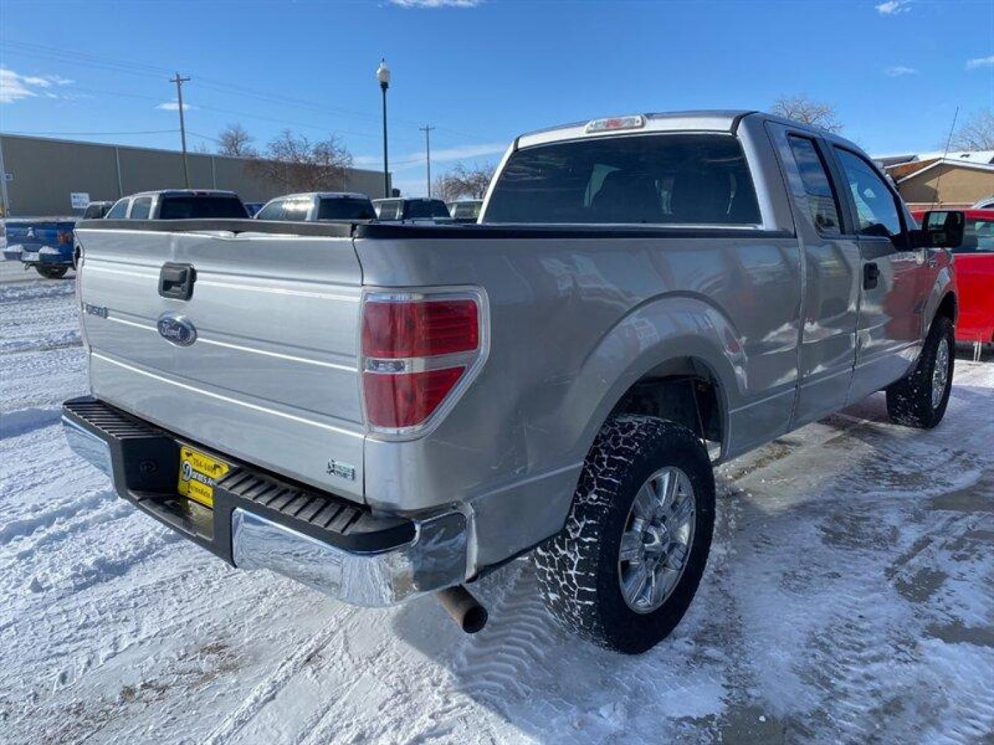 2011 Ingot Silver Metallic Ford F-150 XL (1FTFX1EF1BF) with an 5.0L Flex Fuel V8 360hp 380ft. lbs. engine, Automatic transmission, located at 842 E South Street, Powell, WY, 82435, (307) 754-7289, 44.752300, -108.746933 - Photo#2