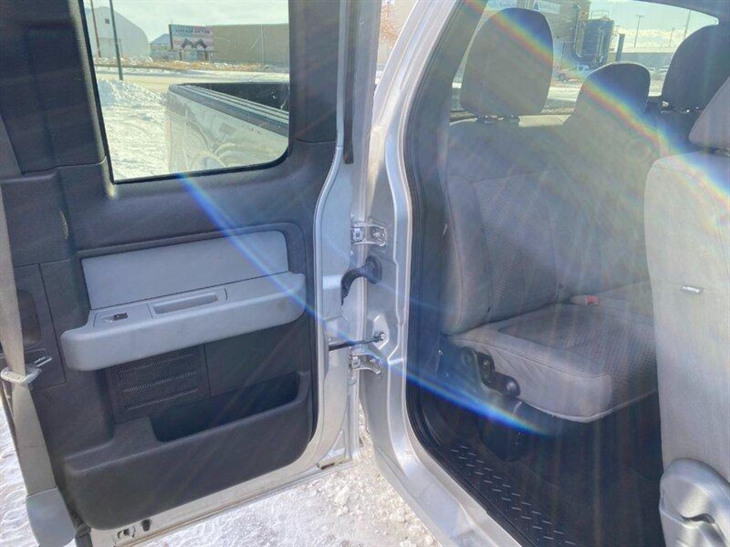 2011 Ingot Silver Metallic Ford F-150 XL (1FTFX1EF1BF) with an 5.0L Flex Fuel V8 360hp 380ft. lbs. engine, Automatic transmission, located at 842 E South Street, Powell, WY, 82435, (307) 754-7289, 44.752300, -108.746933 - Photo#13