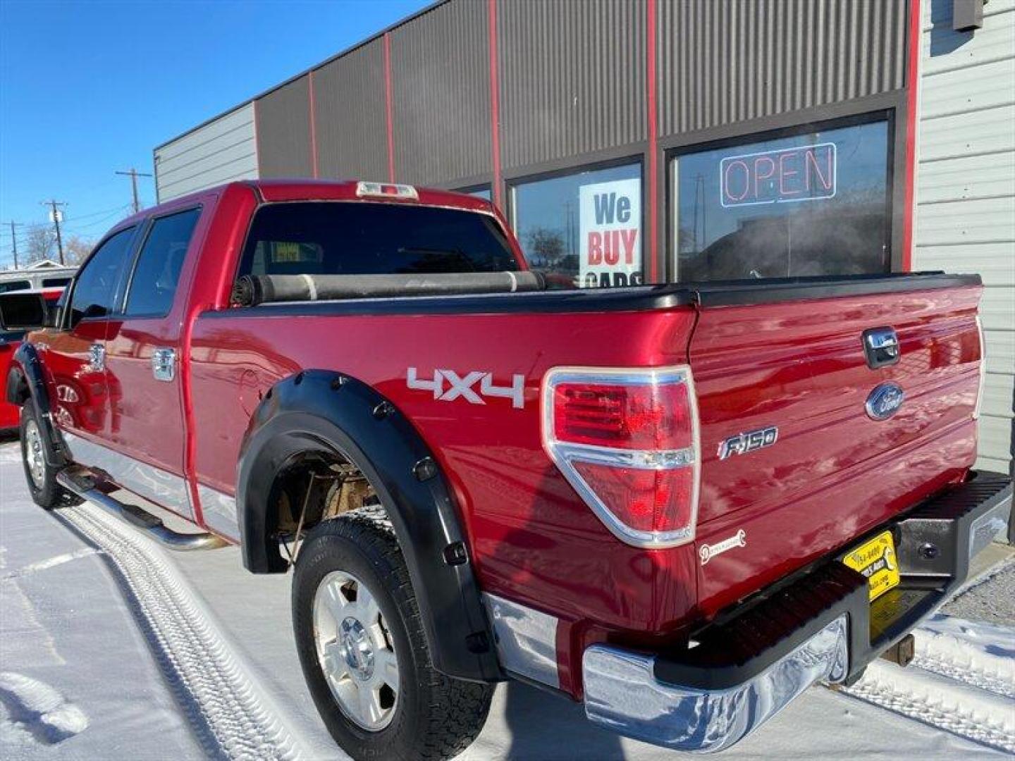 2009 Royal Red Clearcoat Metallic Ford F-150 XL (1FTPW14V19F) with an Triton 5.4L Flex Fuel V8 320hp 390ft. lbs. engine, Automatic transmission, located at 842 E South Street, Powell, WY, 82435, (307) 754-7289, 44.752300, -108.746933 - Photo#3