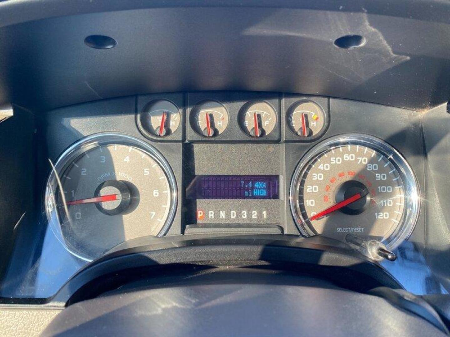 2009 Royal Red Clearcoat Metallic Ford F-150 XL (1FTPW14V19F) with an Triton 5.4L Flex Fuel V8 320hp 390ft. lbs. engine, Automatic transmission, located at 842 E South Street, Powell, WY, 82435, (307) 754-7289, 44.752300, -108.746933 - Photo#8