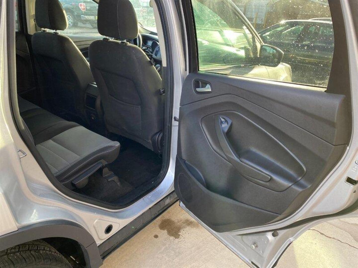 2016 Ingot Silver Ford Escape SE (1FMCU9G95GU) with an EcoBoost 2.0L Turbo I4 240hp 270ft. lbs. engine, Automatic transmission, located at 842 E South Street, Powell, WY, 82435, (307) 754-7289, 44.752300, -108.746933 - Photo#13