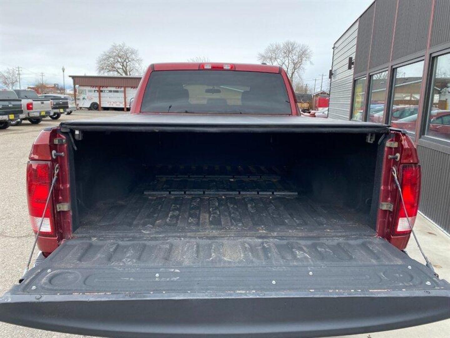 2011 Deep Cherry Red Crystal Pearl Coat RAM 2500 ST (3D7TT2CTXBG) with an HEMI 5.7L V8 383hp 400ft. lbs. engine, Automatic transmission, located at 842 E South Street, Powell, WY, 82435, (307) 754-7289, 44.752300, -108.746933 - Photo#12