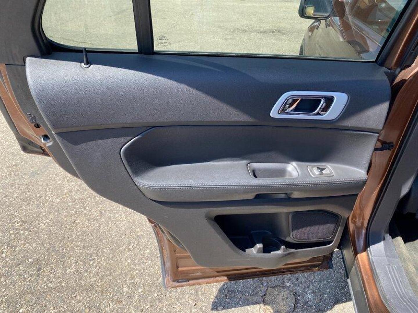 2012 Brown Ford Explorer Limited (1FMHK8F82CG) with an 3.5L V6 290hp 255ft. lbs. engine, 6-Speed Shiftable Au transmission, located at 842 E South Street, Powell, WY, 82435, (307) 754-7289, 44.752300, -108.746933 - Photo#8