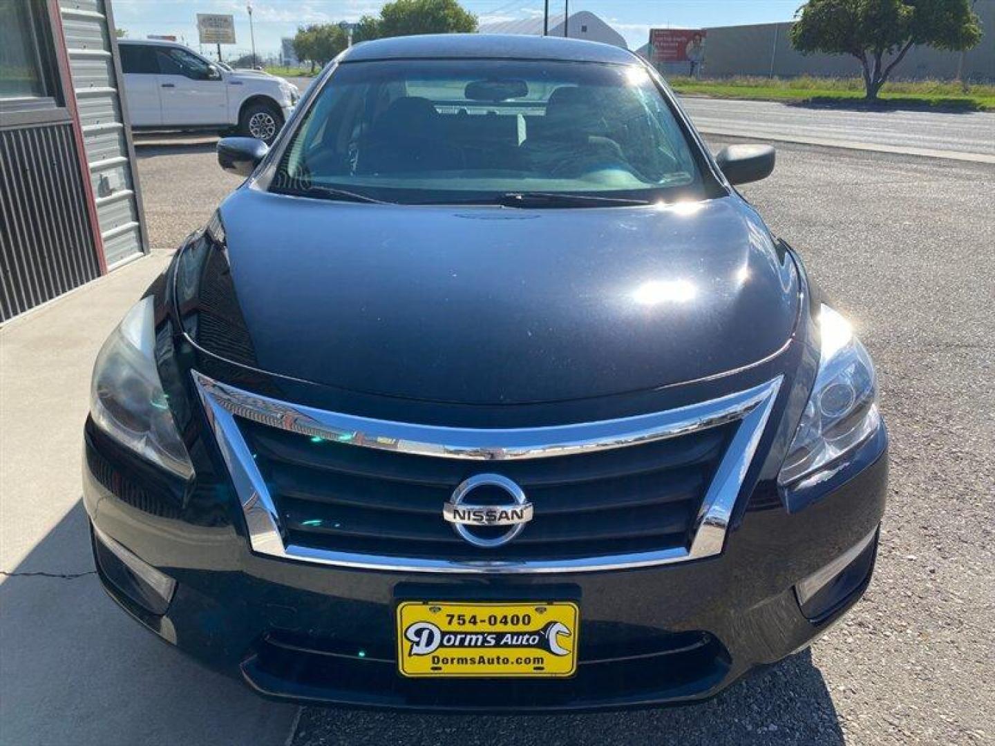 2014 Black Nissan Altima 2.5 (1N4AL3AP0EC) with an 2.5L I4 182hp 180ft. lbs. engine, Automatic transmission, located at 842 E South Street, Powell, WY, 82435, (307) 754-7289, 44.752300, -108.746933 - Photo#18