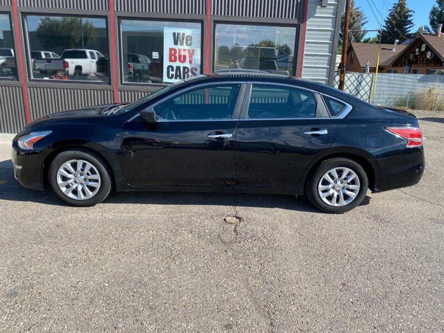 2014 Black Nissan Altima 2.5 (1N4AL3AP0EC) with an 2.5L I4 182hp 180ft. lbs. engine, Automatic transmission, located at 842 E South Street, Powell, WY, 82435, (307) 754-7289, 44.752300, -108.746933 - Photo#19