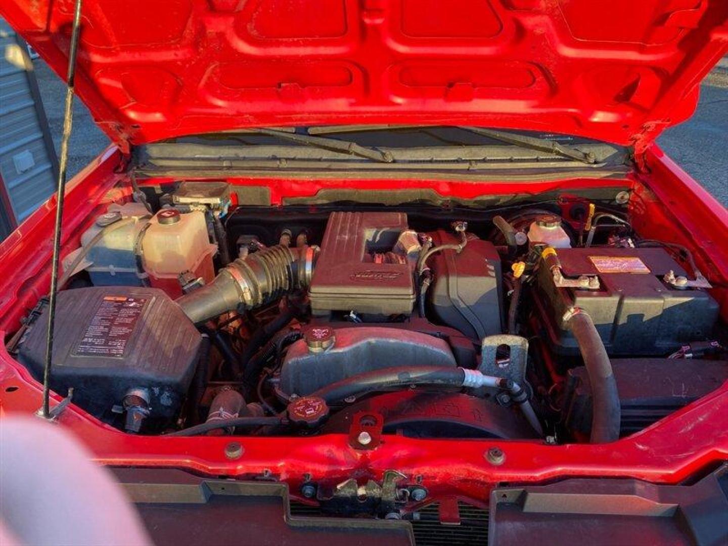 2012 Victory Red Chevrolet Colorado LT (1GCHTDFE7C8) with an 3.7L I5 242hp 242ft. lbs. engine, Automatic transmission, located at 842 E South Street, Powell, WY, 82435, (307) 754-7289, 44.752300, -108.746933 - Photo#15