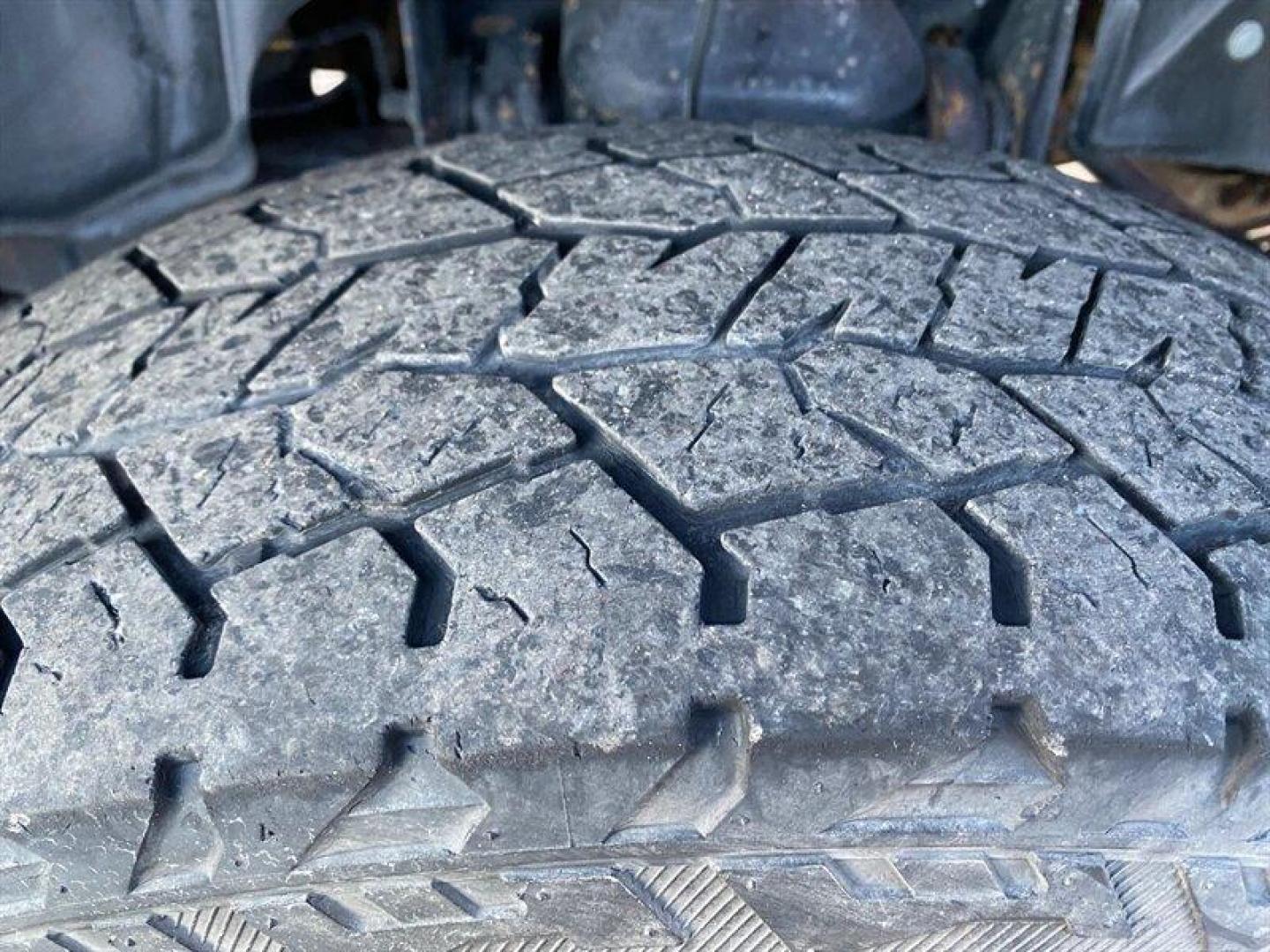2012 Victory Red Chevrolet Colorado LT (1GCHTDFE7C8) with an 3.7L I5 242hp 242ft. lbs. engine, Automatic transmission, located at 842 E South Street, Powell, WY, 82435, (307) 754-7289, 44.752300, -108.746933 - Photo#17