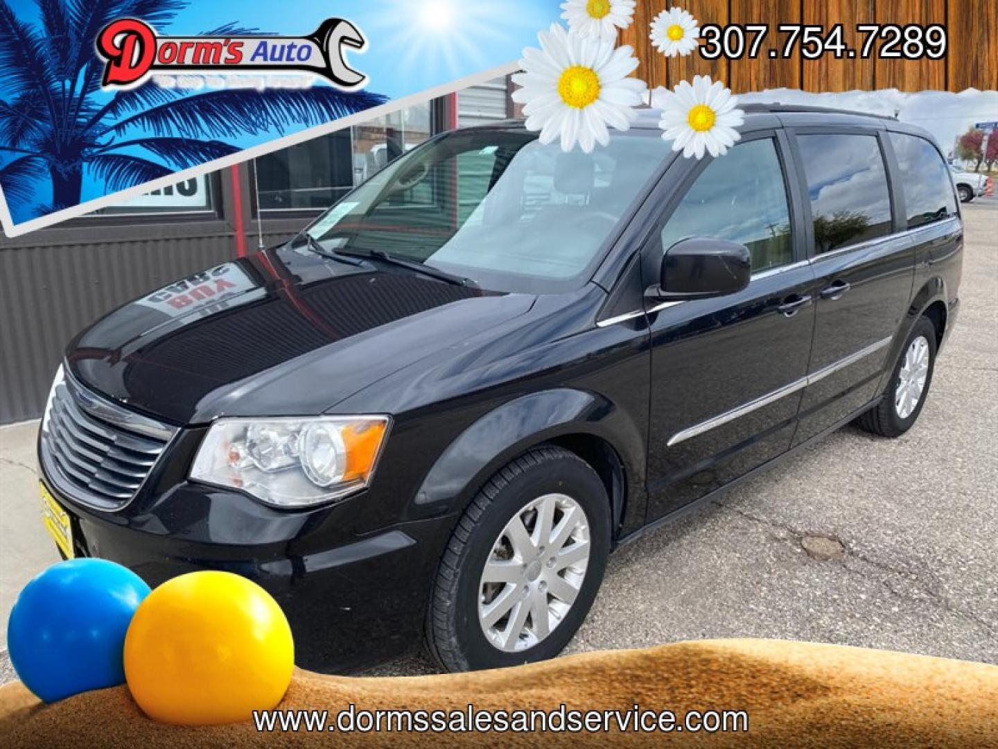 2016 Chrysler Town & Country Touring's photo