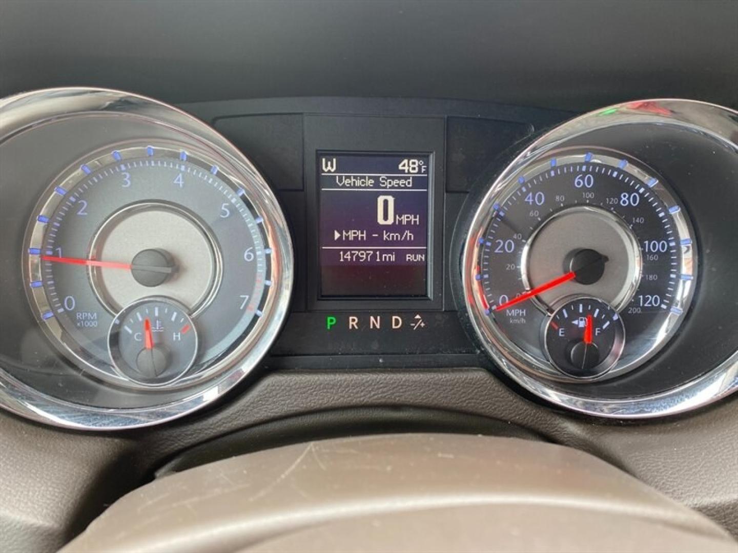 2016 Black Chrysler Town and Country Touring (2C4RC1BG5GR) with an Pentastar 3.6L Flex Fuel V6 283hp 260ft. lbs. engine, 6-Speed Shiftable Au transmission, located at 842 E South Street, Powell, WY, 82435, (307) 754-7289, 44.752300, -108.746933 - Photo#6