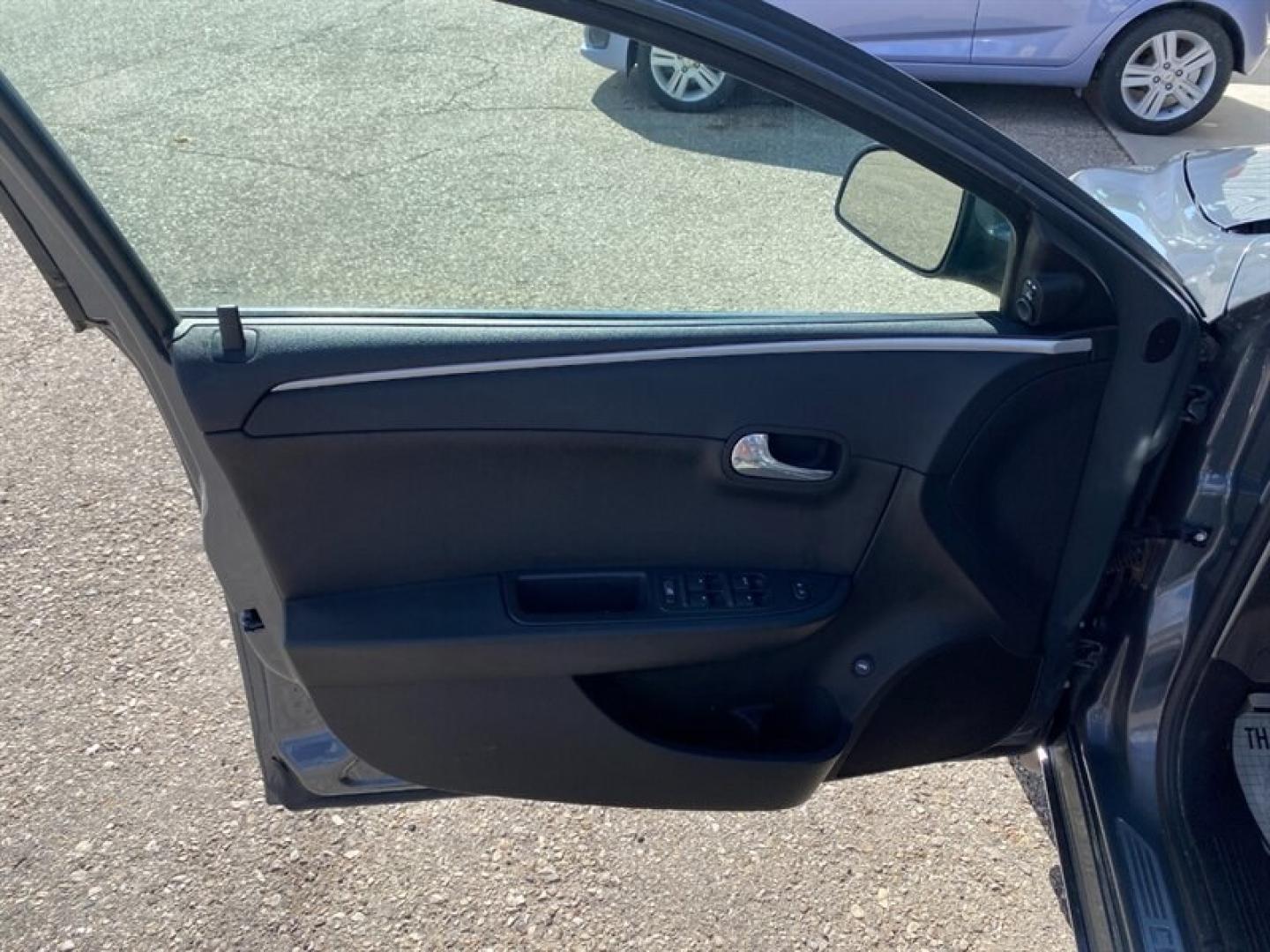 2008 Gray Chevrolet Malibu LT (1G1ZH57B284) with an Ecotec 2.4L I4 169hp 160ft. lbs. engine, Hydra-Matic 4T45 4-S transmission, located at 842 E South Street, Powell, WY, 82435, (307) 754-7289, 44.752300, -108.746933 - Photo#4