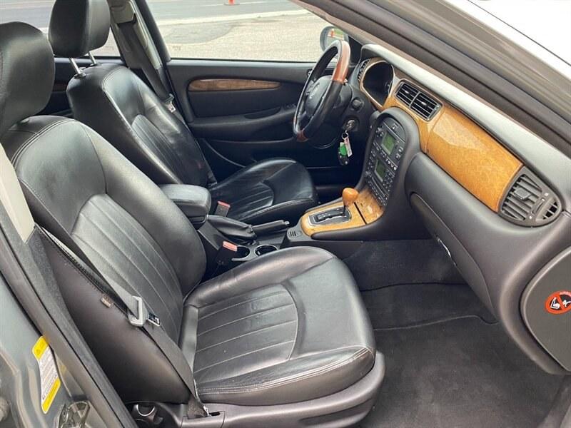 2006 Blue Jaguar X-Type 3.0L (SAJWA51A06W) with an 3.0L NA V6 double overhead cam (DOHC) 24V engine, 5-Speed Shiftable Au transmission, located at 842 E South Street, Powell, WY, 82435, (307) 754-7289, 44.752300, -108.746933- Photo#14