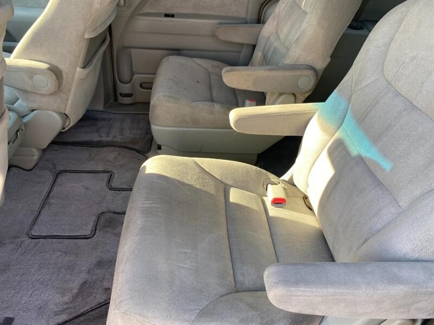 2006 Blue Honda Odyssey EX (5FNRL384X6B) with an 3L NA V6 single overhead cam (SOHC) 24V engine, Automatic transmission, located at 842 E South Street, Powell, WY, 82435, (307) 754-7289, 44.752300, -108.746933- Photo#11