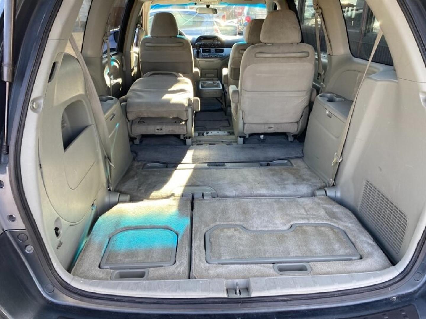 2006 Blue Honda Odyssey EX (5FNRL384X6B) with an 3L NA V6 single overhead cam (SOHC) 24V engine, Automatic transmission, located at 842 E South Street, Powell, WY, 82435, (307) 754-7289, 44.752300, -108.746933- Photo#15