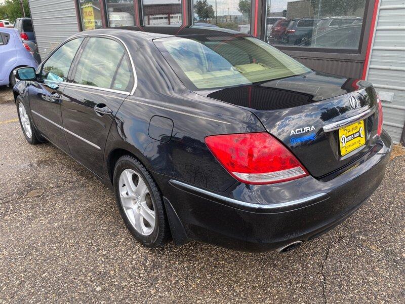 2007 Nighthawk Black Pearl Acura RL SH-AWD w/Tech (JH4KB16687C) with an 3.5L V6 290hp 256ft. lbs. engine, Automatic transmission, located at 842 E South Street, Powell, WY, 82435, (307) 754-7289, 44.752300, -108.746933- Photo#3
