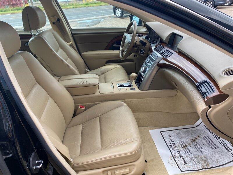 2007 Nighthawk Black Pearl Acura RL SH-AWD w/Tech (JH4KB16687C) with an 3.5L V6 290hp 256ft. lbs. engine, Automatic transmission, located at 842 E South Street, Powell, WY, 82435, (307) 754-7289, 44.752300, -108.746933- Photo#17