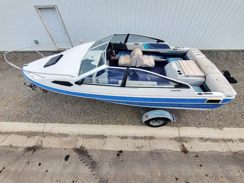 1988 Blue Bayliner Capri 19' (BL3C80CK178) with an 5.0 L engine, located at 842 E South Street, Powell, WY, 82435, (307) 754-7289, 44.752300, -108.746933- Photo#13