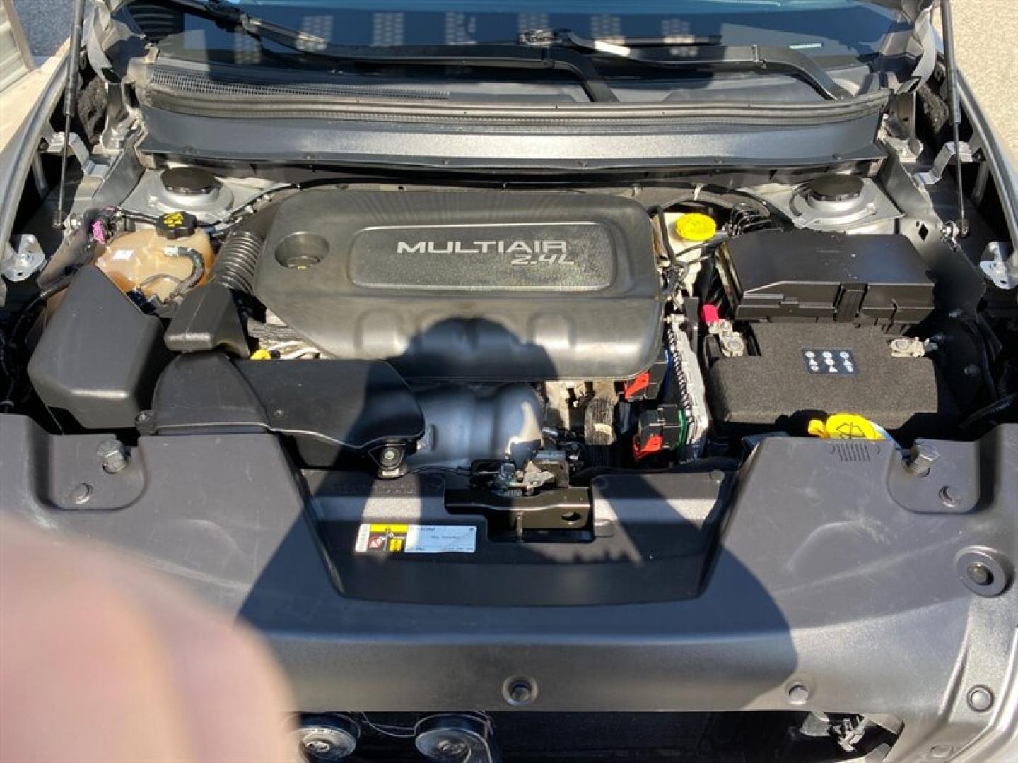 2015 Billet Silver Metallic Clear Coat Jeep Cherokee Latitude (1C4PJMCB4FW) with an 2.4L I4 180hp 171ft. lbs. engine, 9-Speed Shiftable Au transmission, located at 842 E South Street, Powell, WY, 82435, (307) 754-7289, 44.752300, -108.746933- Photo#17