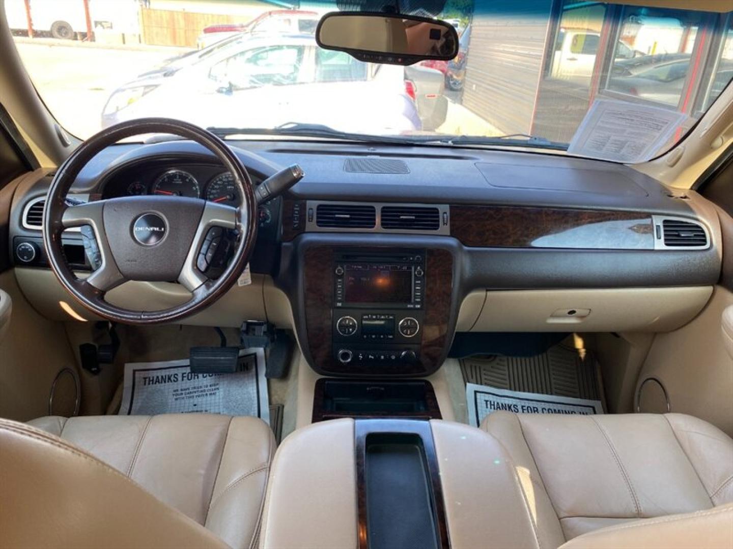 2008 Tan GMC Yukon Denali (1GKFK66848J) with an Vortec 6.2L V8 380hp 417ft. lbs. engine, Automatic transmission, located at 842 E South Street, Powell, WY, 82435, (307) 754-7289, 44.752300, -108.746933- Photo#7