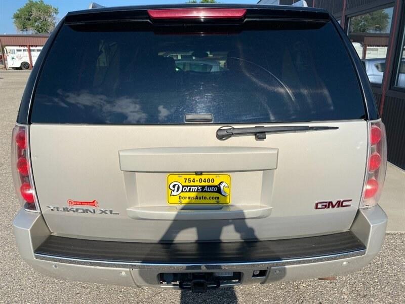 2008 Tan GMC Yukon XL Denali (1GKFK66848J) with an Vortec 6.2L V8 380hp 417ft. lbs. engine, 6-Speed Shiftable Au transmission, located at 842 E South Street, Powell, WY, 82435, (307) 754-7289, 44.752300, -108.746933- Photo#12