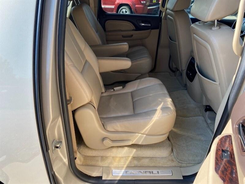 2008 Tan GMC Yukon XL Denali (1GKFK66848J) with an Vortec 6.2L V8 380hp 417ft. lbs. engine, 6-Speed Shiftable Au transmission, located at 842 E South Street, Powell, WY, 82435, (307) 754-7289, 44.752300, -108.746933- Photo#14