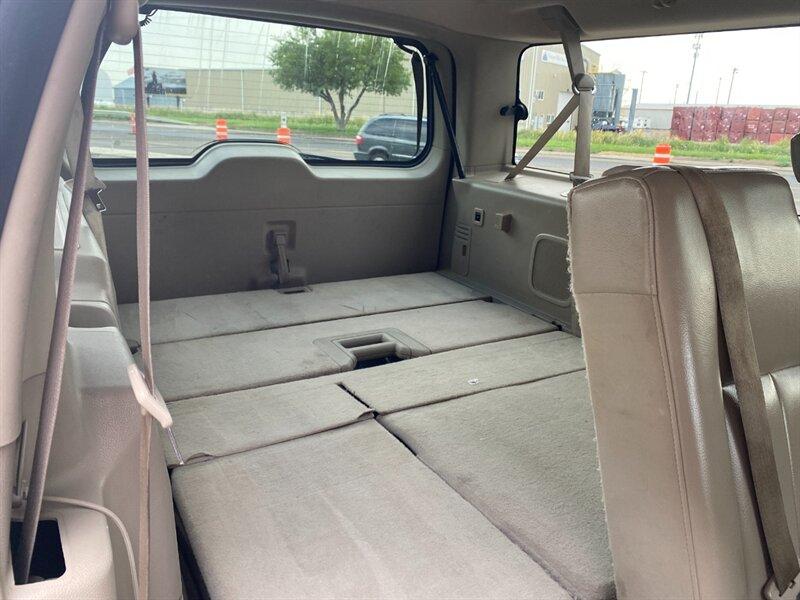 2012 Silver Ford Expedition EL Limited (1FMJK2A56CE) with an 5.4L Flex Fuel V8 310hp 365ft. lbs. engine, Automatic transmission, located at 842 E South Street, Powell, WY, 82435, (307) 754-7289, 44.752300, -108.746933- Photo#19