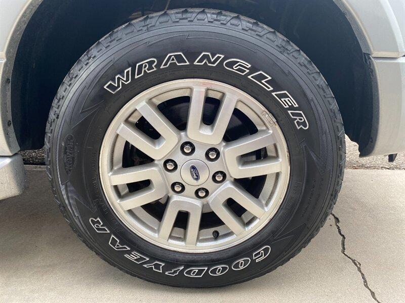 2012 Silver Ford Expedition EL Limited (1FMJK2A56CE) with an 5.4L Flex Fuel V8 310hp 365ft. lbs. engine, Automatic transmission, located at 842 E South Street, Powell, WY, 82435, (307) 754-7289, 44.752300, -108.746933- Photo#23