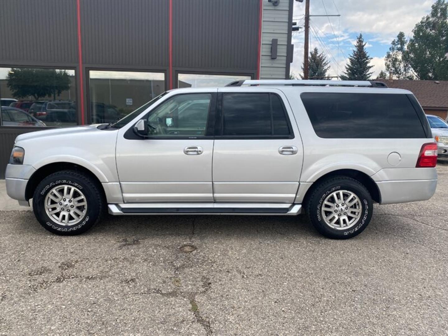 2012 Silver Ford Expedition EL Limited (1FMJK2A56CE) with an 5.4L Flex Fuel V8 310hp 365ft. lbs. engine, Automatic transmission, located at 842 E South Street, Powell, WY, 82435, (307) 754-7289, 44.752300, -108.746933- Photo#26