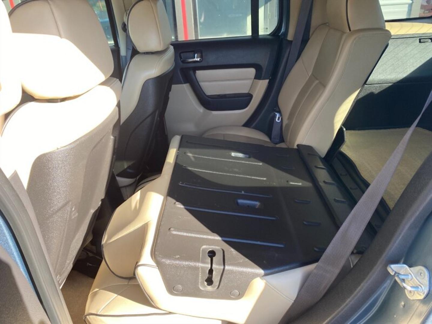 2006 Blue Hummer H3 4dr SUV (5GTDN136868) with an 3.5L I5 220hp 225ft. lbs. engine, 5 Speed Manual transmission, located at 842 E South Street, Powell, WY, 82435, (307) 754-7289, 44.752300, -108.746933- Photo#11