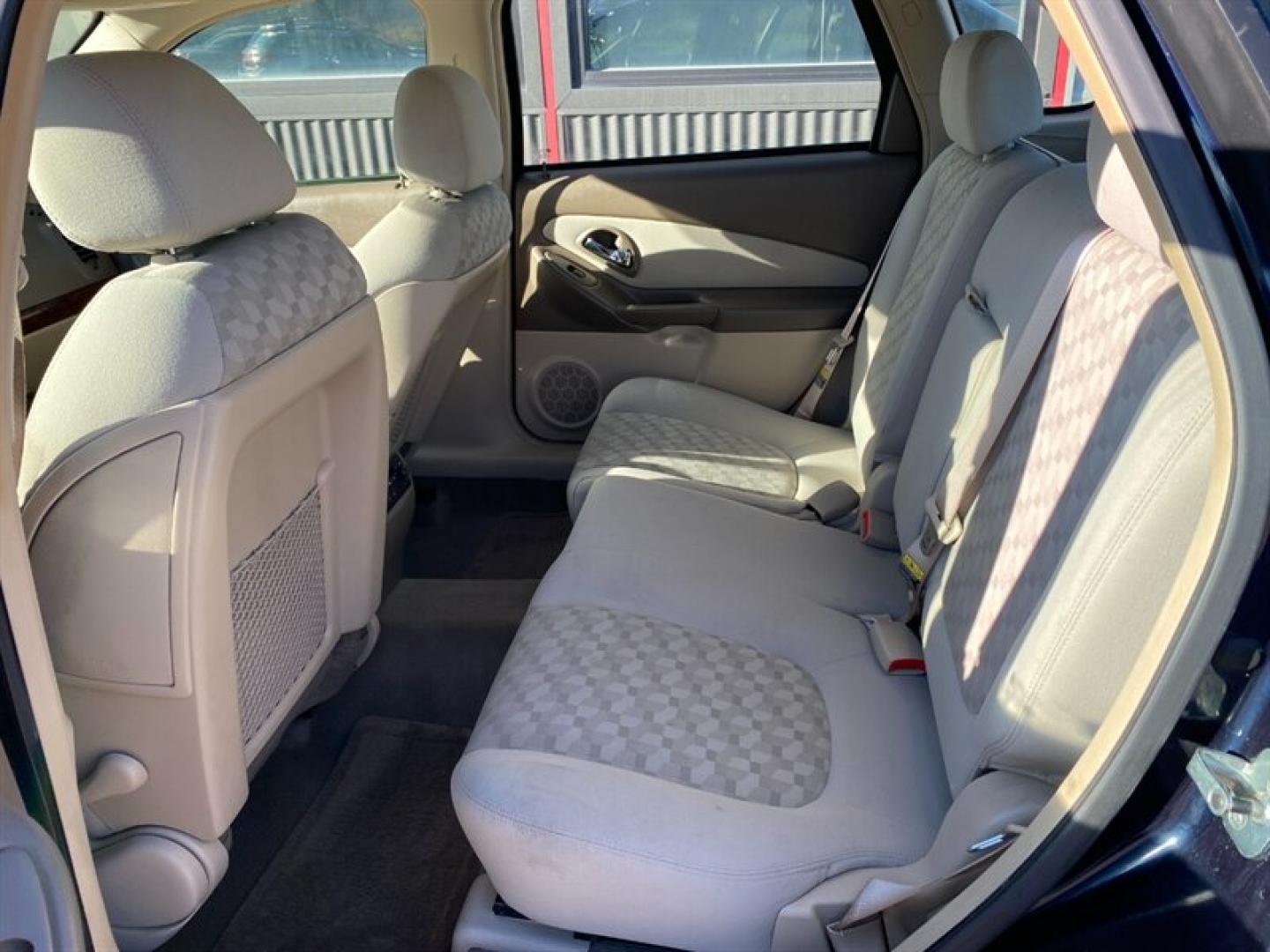 2005 Blue Chevrolet Malibu Maxx LS (1G1ZT64805F) with an 3.5L V6 200hp 220ft. lbs. engine, Automatic transmission, located at 842 E South Street, Powell, WY, 82435, (307) 754-7289, 44.752300, -108.746933- Photo#9